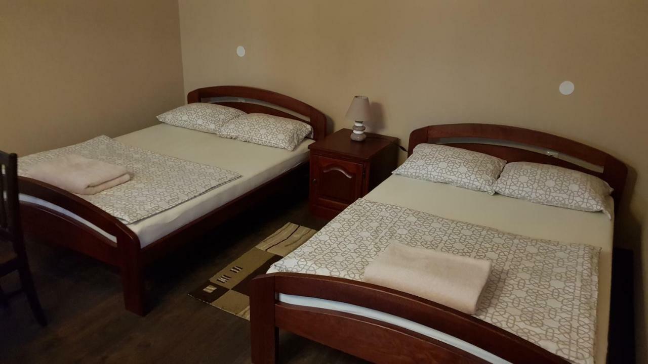Guest House Blazevic Gornja Gracenica エクステリア 写真