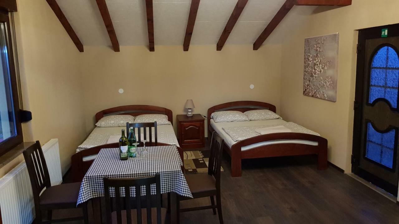 Guest House Blazevic Gornja Gracenica エクステリア 写真